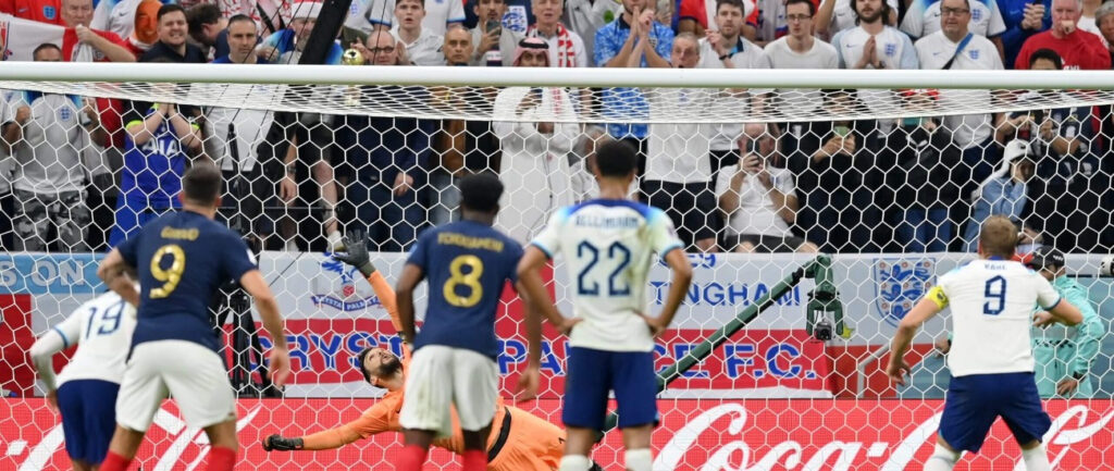 Hugo Lloris expresses sympathy to Harry Kane after his World Cup penalty miss