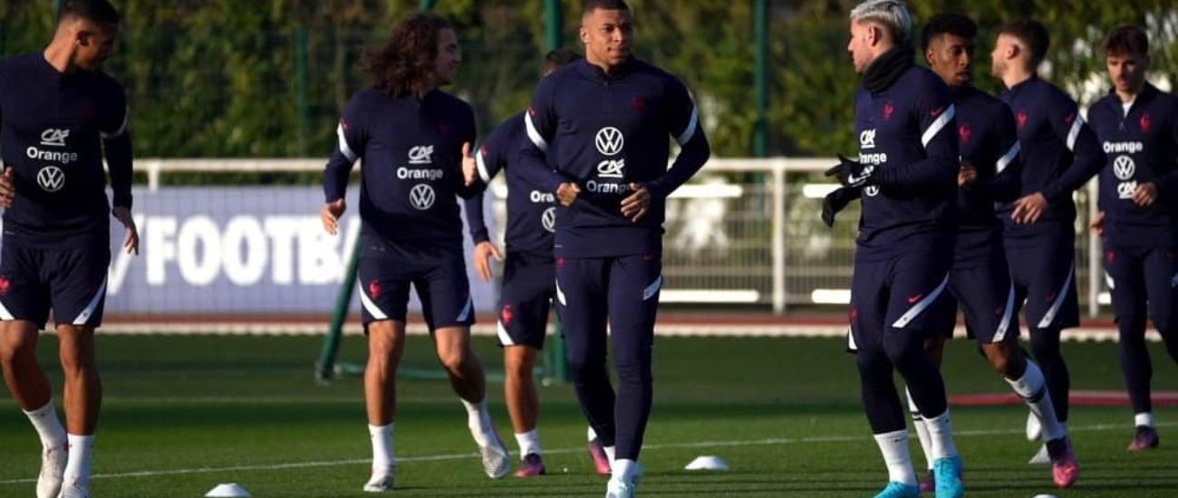 Before the World Cup semifinal, two France players skip training