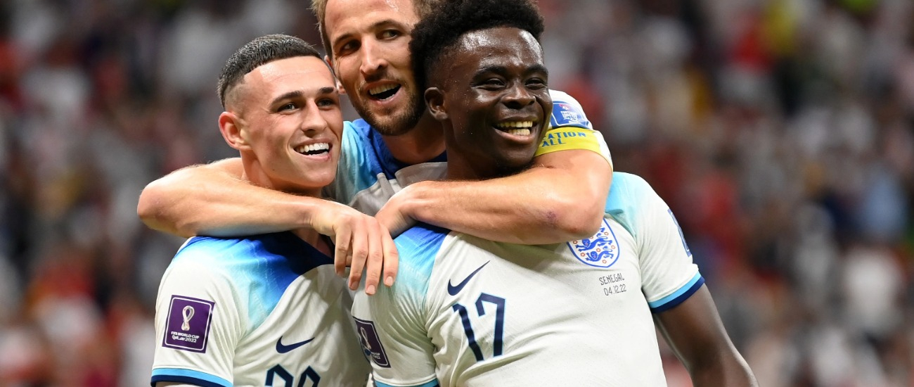Twitter reacts as England ease into World Cup quarter-final